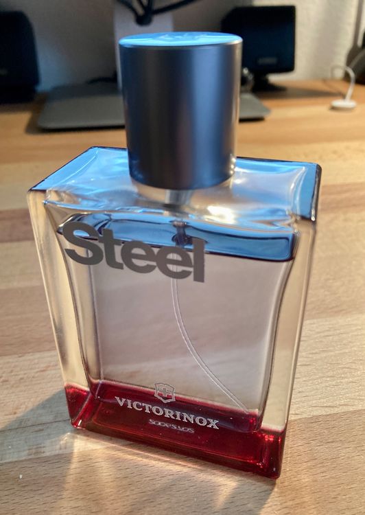 Victorinox Steel Eau de Toilette 100ml Kaufen auf Ricardo