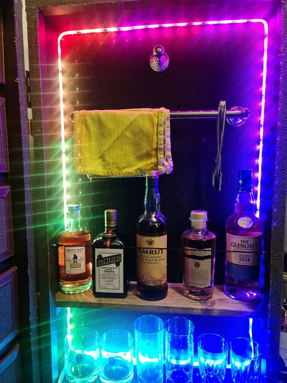 Schrankkoffer MINIBAR mit LED Beleuchtung Kaufen auf Ricardo