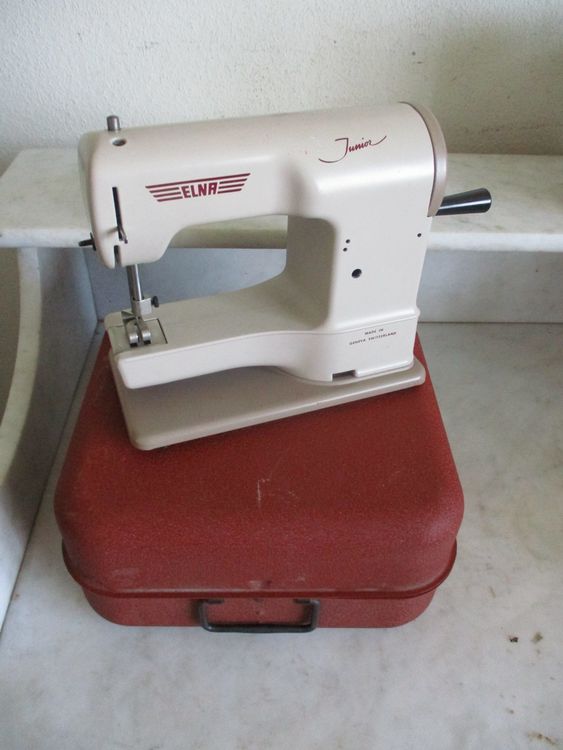 Elna Junior Nähmaschine ca. 1956 Made in Geneva Switzerland Kaufen