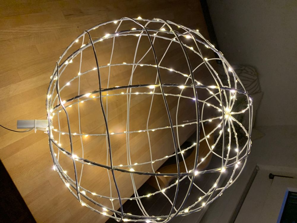 Weihnachtskugeln f den Garten mit Beleuchtung (ledlämpchen) Kaufen