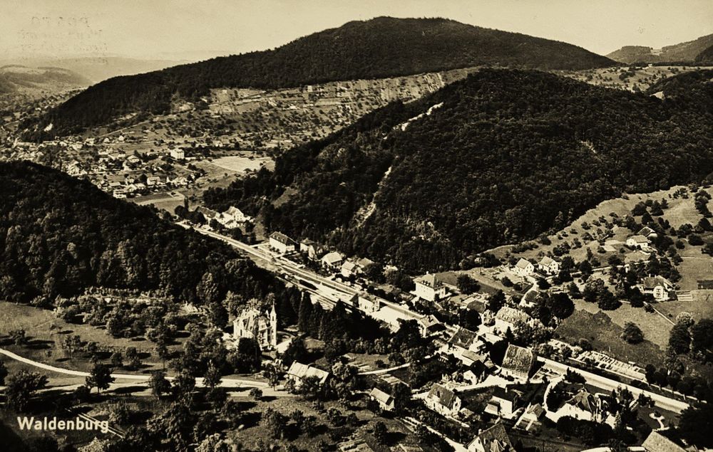 Waldenburg Dorfansicht mit Bahnhof Waldenburgerbahn Kaufen auf