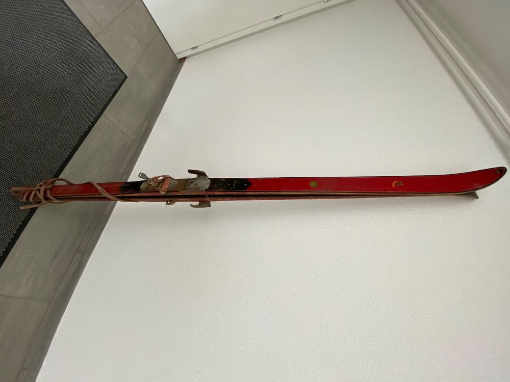 Antiquité skis Authier Vampire Kaufen auf Ricardo