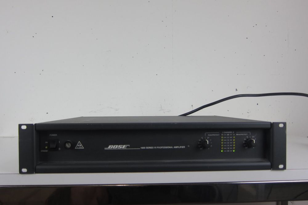 BOSE 1600 Series VI Professional / Power Amplifier Endstufe | Acheter
