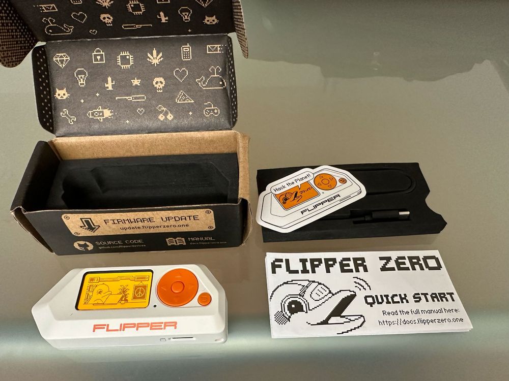 Flipper Zero Multitool Pentest Device (EUVersion) Kaufen auf Ricardo
