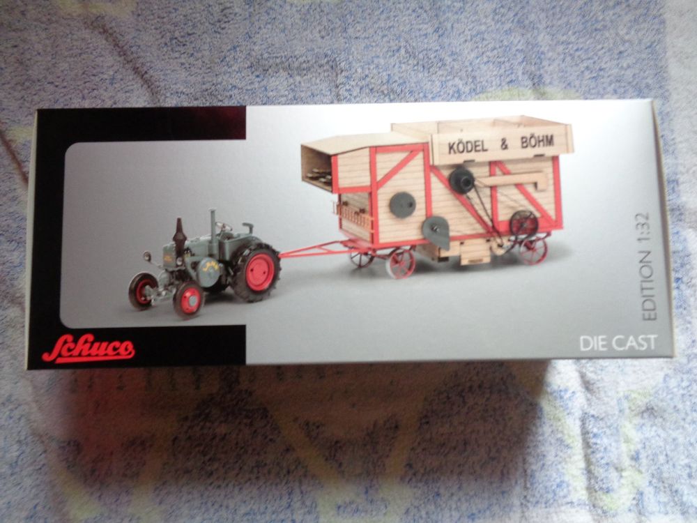 Tracteur Schuco Lanz Bulldog Avec Plateau - Échelle 1/32, Neuf