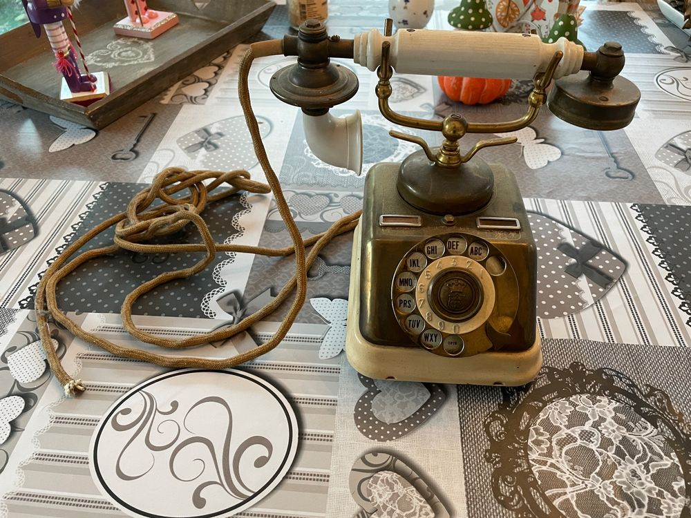 Téléphone à cadran ancien | Kaufen auf Ricardo