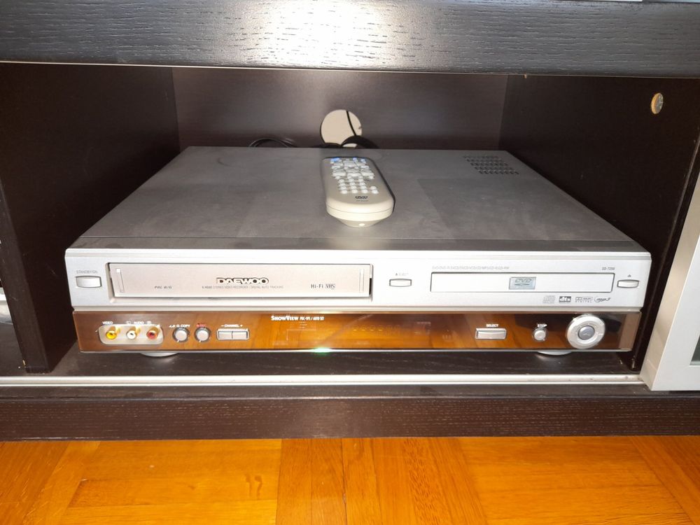 VHS DVD Recorder Kaufen auf Ricardo