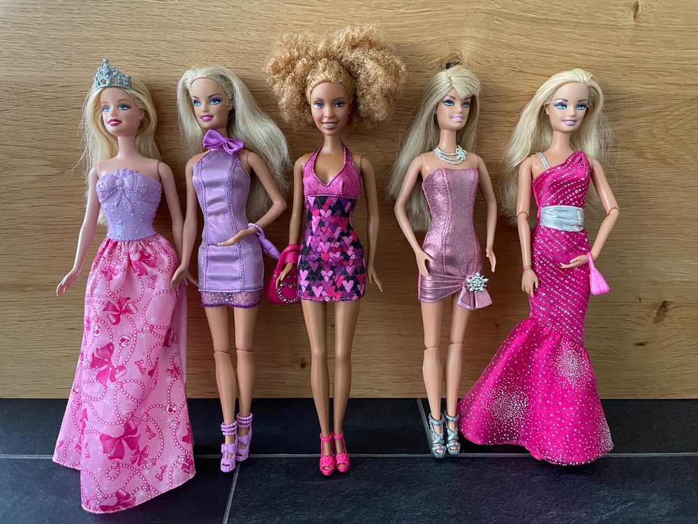 Barbie Set Mit 5 Puppen GlitzerEdition | Kaufen Auf Ricardo