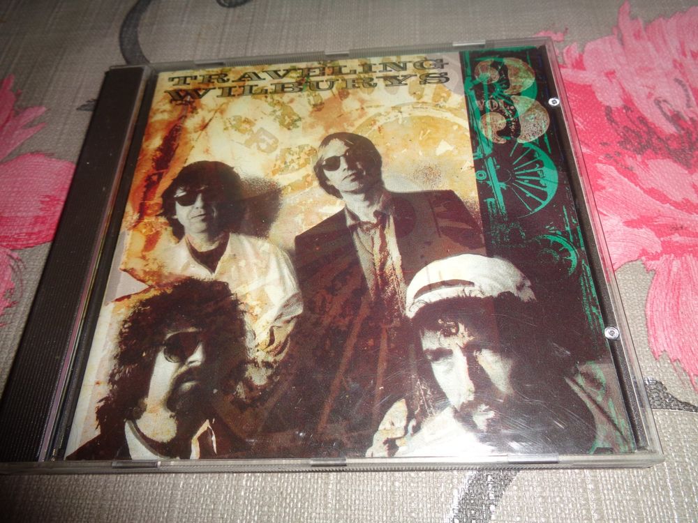 Traveling Wilburys Vol. 3 CD 1