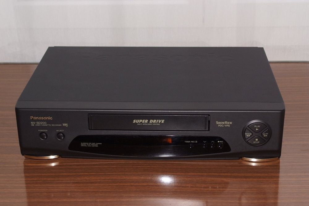 Videorecorder VHS Panasonic NVSD200 Inkl. HDMI Adapter Acheter sur