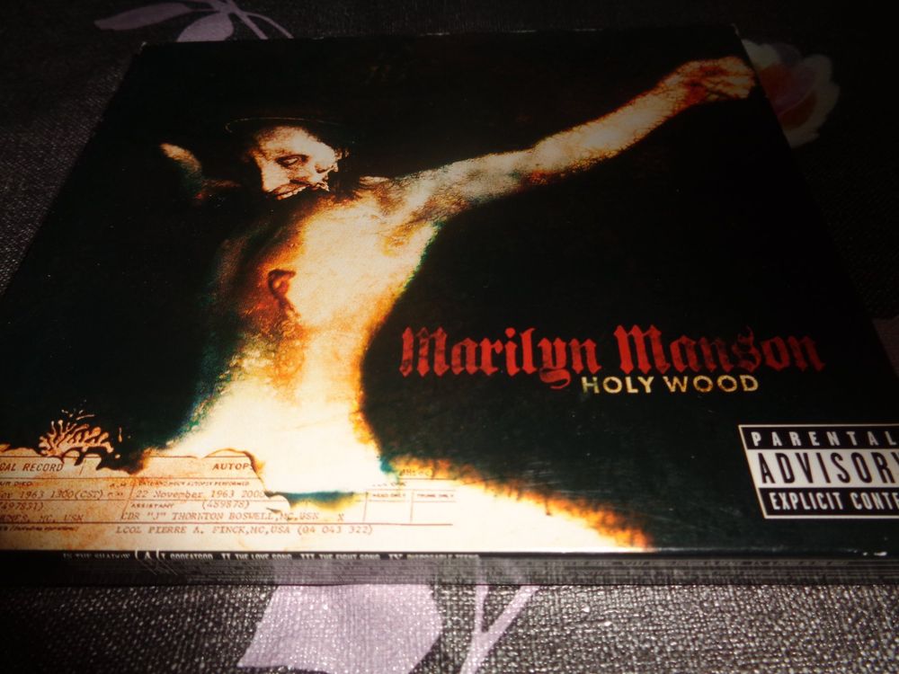 Marilyn Manson - Holywood CD 1