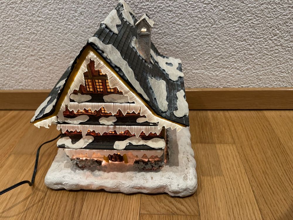 Beleuchtetes Haus (Weihnachtsdeko) (124) Kaufen auf Ricardo