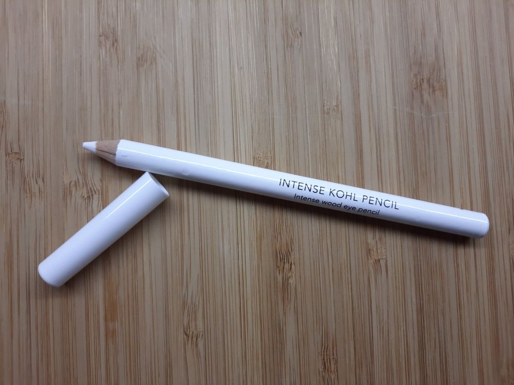 Intense Kohl Pencil from Douglas Kaufen auf Ricardo