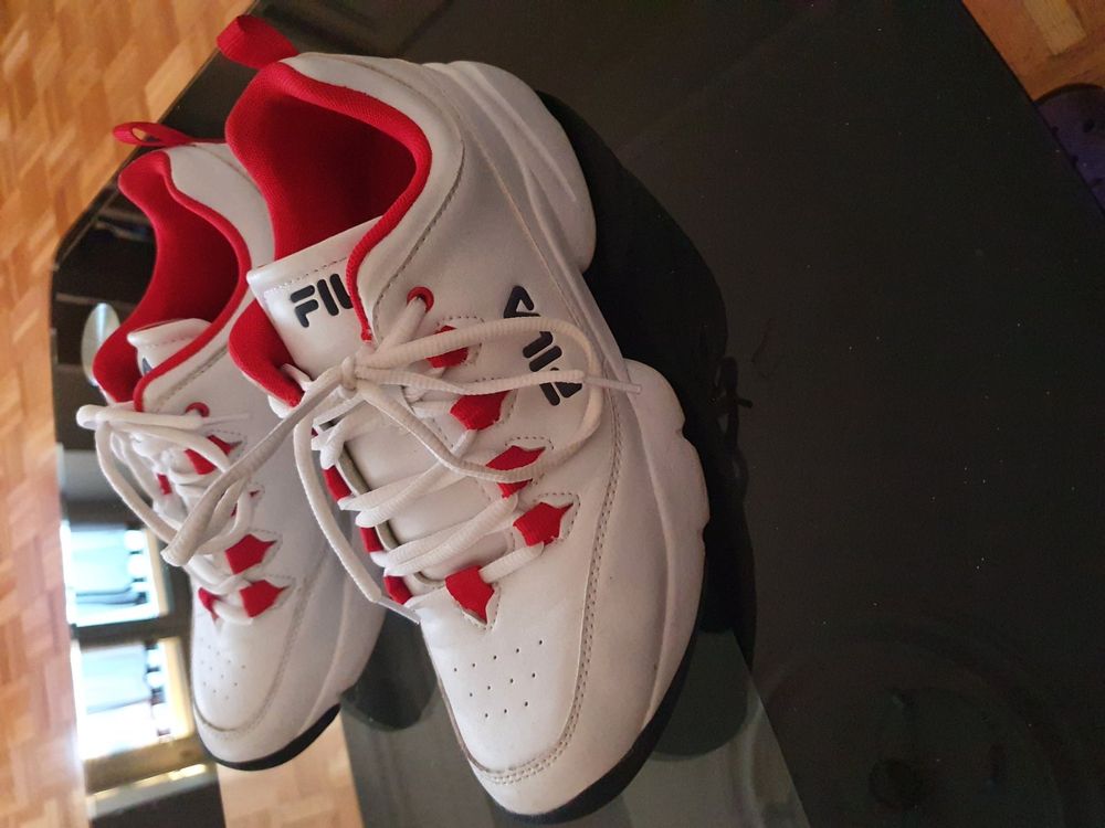 basket fila taille 33