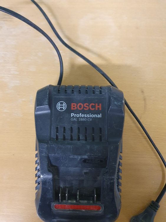 Bosch Professional GAL 1880 CV Ladegerät S396 Kaufen auf Ricardo