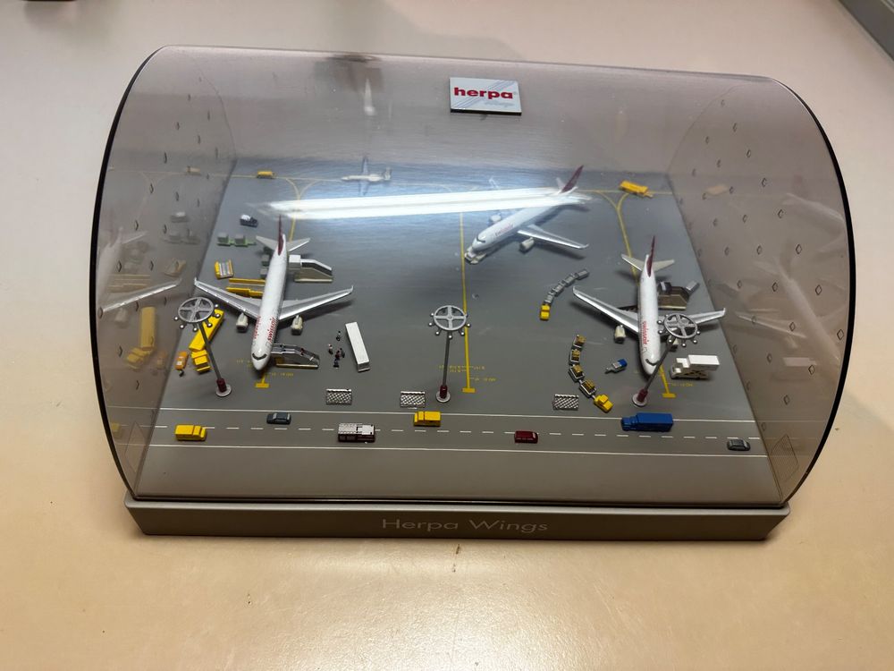 Maquette Avion Herpa Wings 1/500 – Singapore Airlines Heritage Set Series 5 – Occasion