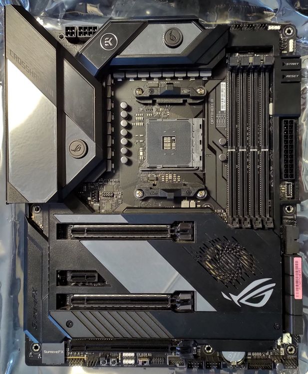 X570 ASUS ROG CROSSHAIR VIII FORMULA | Kaufen auf Ricardo