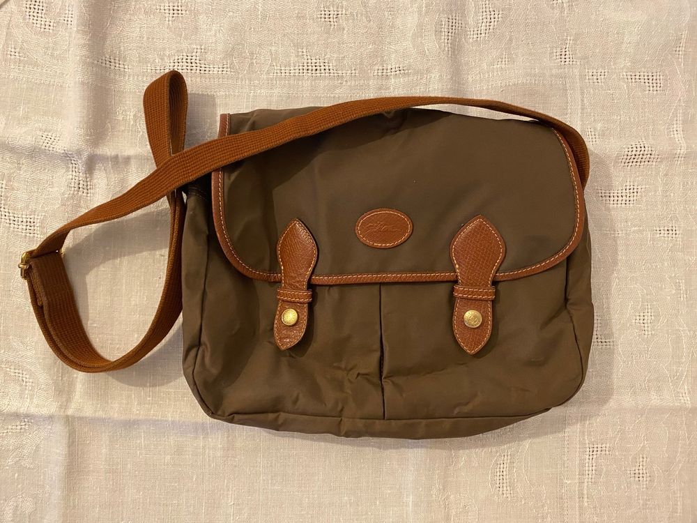 Longchamp Umhängetasche le pliage messenger Kaufen auf Ricardo