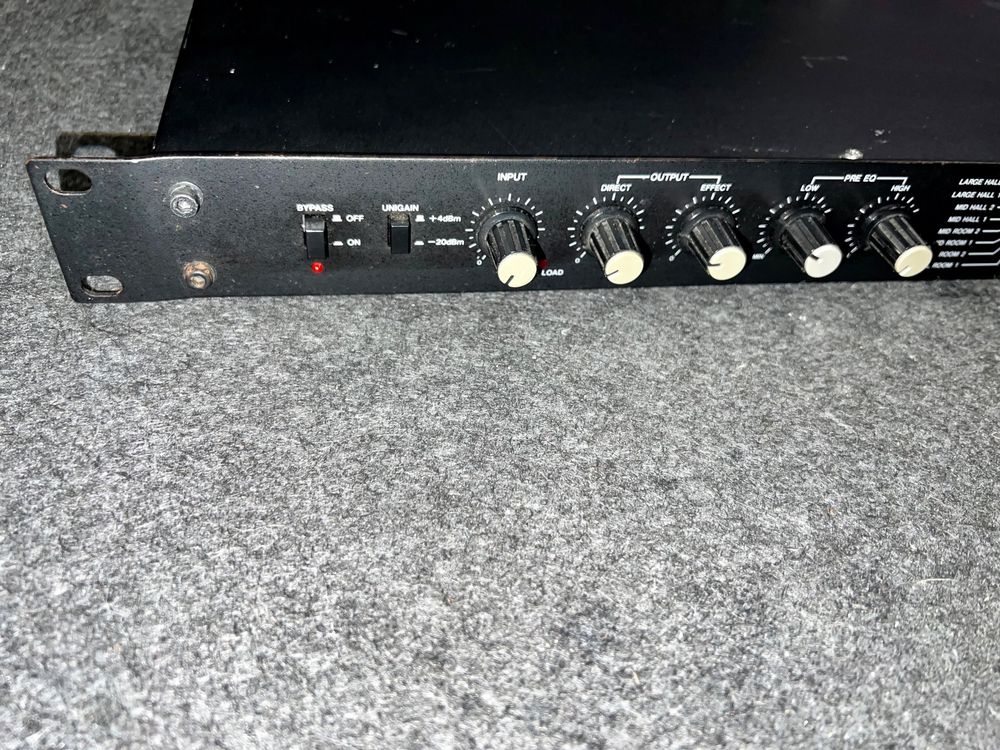 Boss RV1000 Digital Reverb Kaufen auf Ricardo