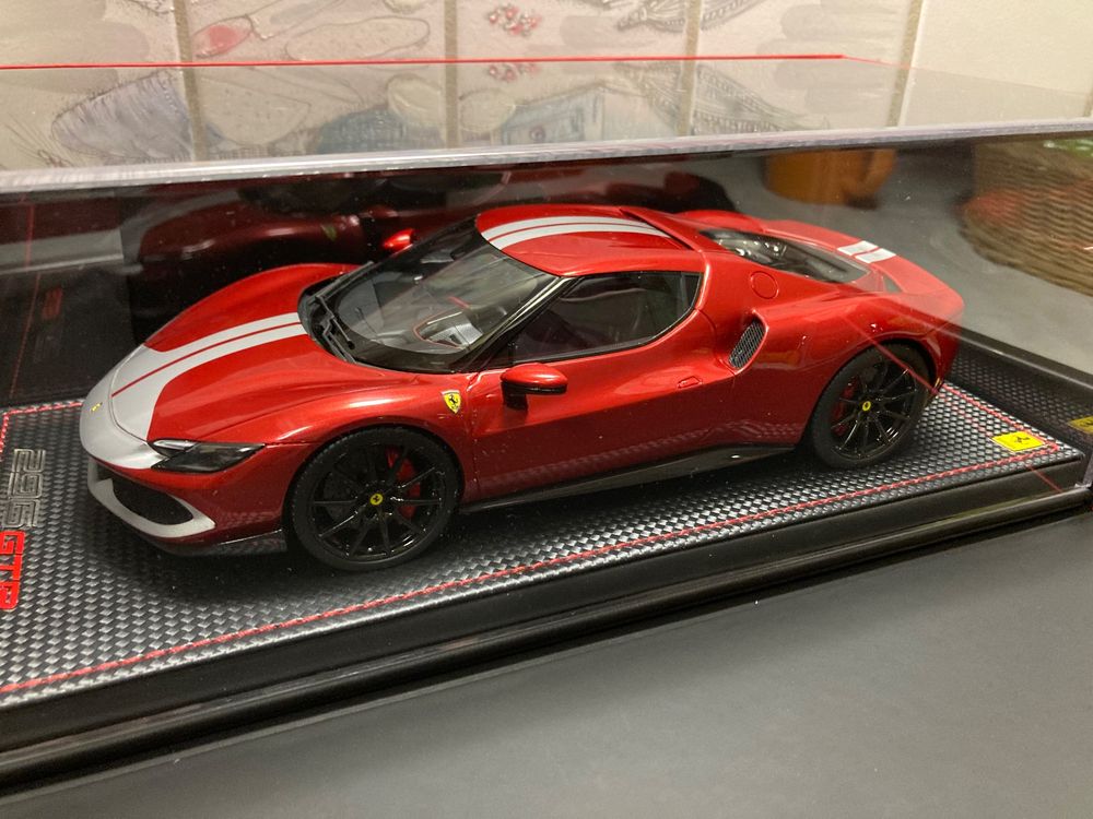 Modellino Ferrari 296 GTB Asseto Fiorano In Scala 1:18 Maisto | Edizione Speciale Rosso | Nuovo