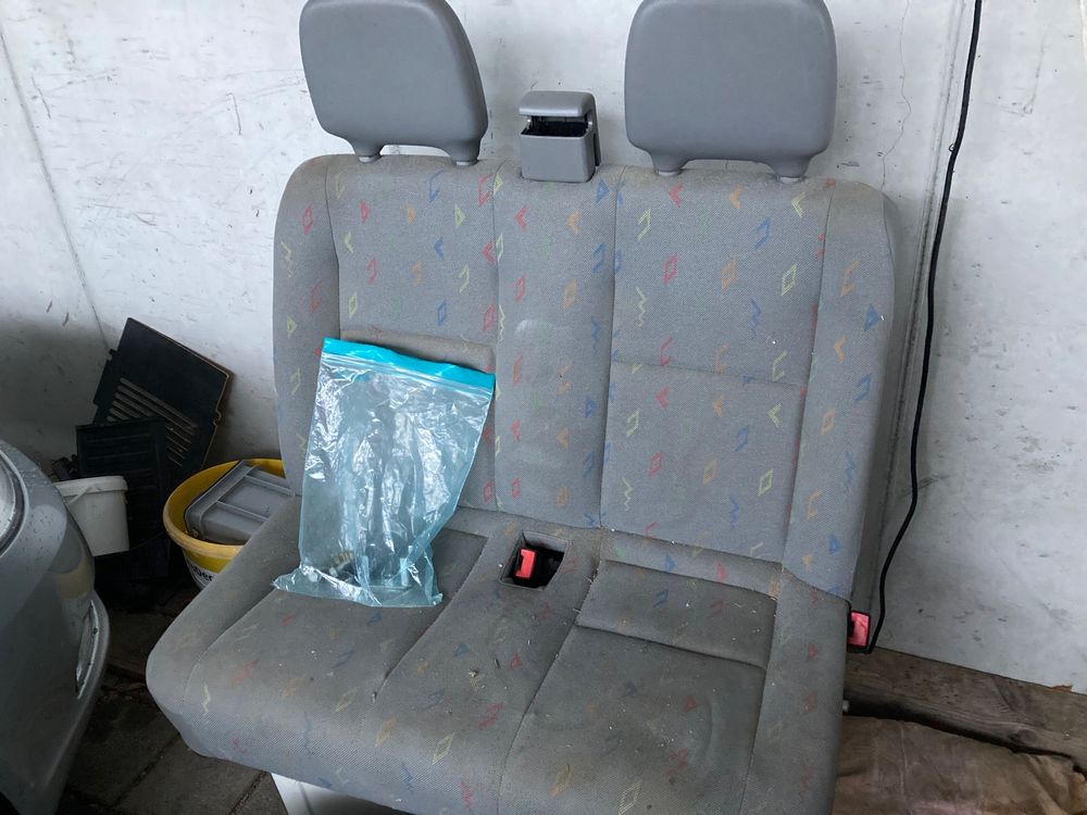 Mercedes Sprinter 95-06 VW LT 96-06 Hinten Über Tür Plastic