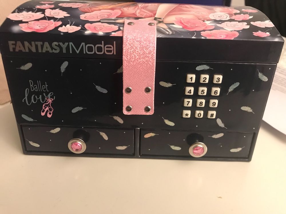TOP MODEL Fantasy Model Ballet Love Jewelry Box Kaufen auf Ricardo
