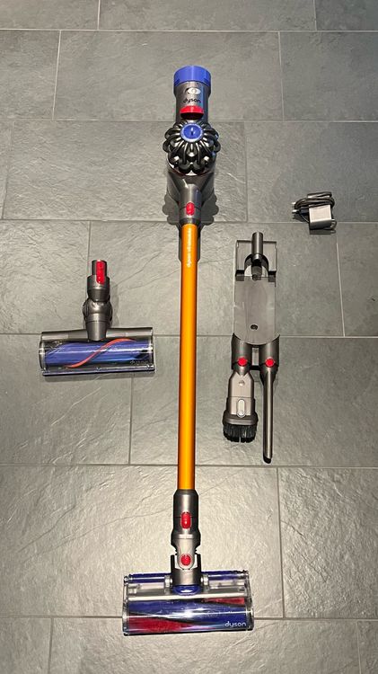 Dyson V8 Absolut plus | Kaufen auf Ricardo