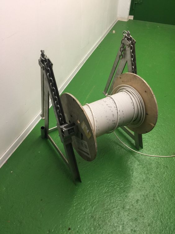 Abrollbock Abrollvorrichtung Bobinen Kabelrollen Kaufen auf Ricardo