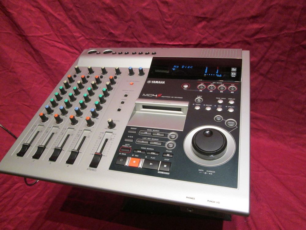 Yamaha MD4 S MultitrackMiniDisk Recorder Kaufen auf Ricardo