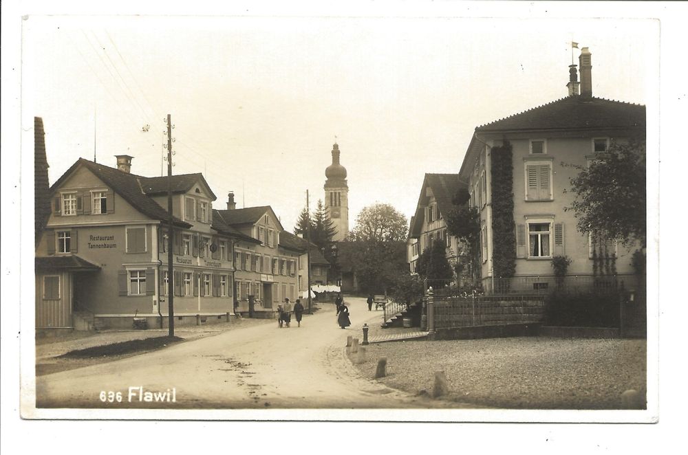 Flawil (SG) Restaurant Tannenbaum Kirche echt Foto um 1920 Kaufen auf