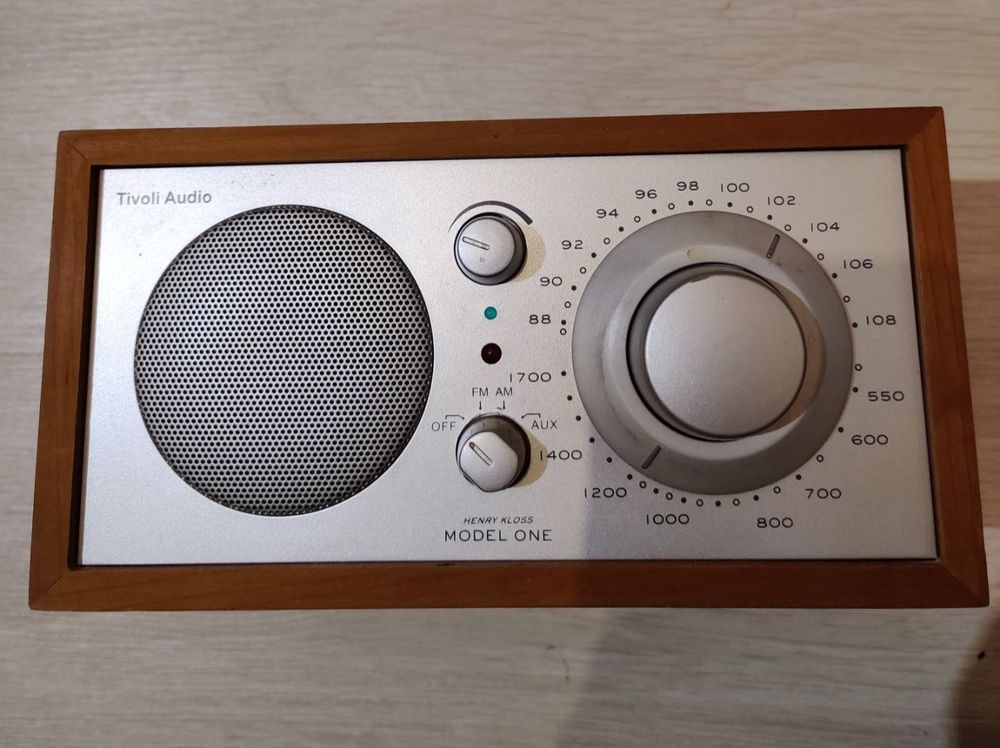 Tivoli Audio Model One Radio AM FM AUX Kaufen auf Ricardo