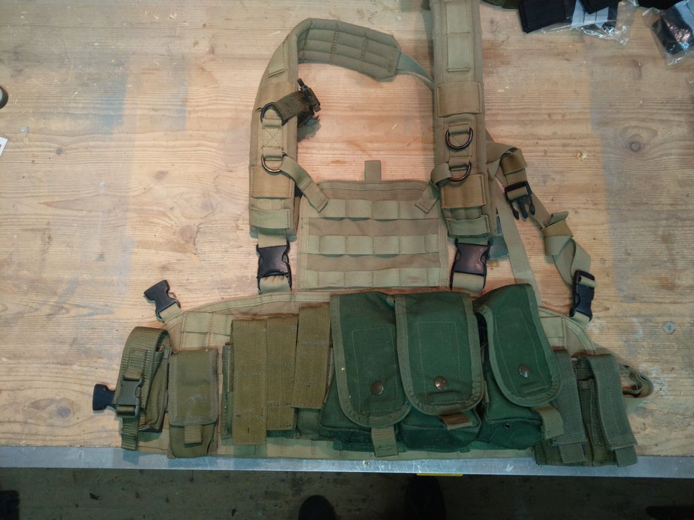 Armee, Tactical Gear, Chest Rig, Airsoft Kaufen auf Ricardo
