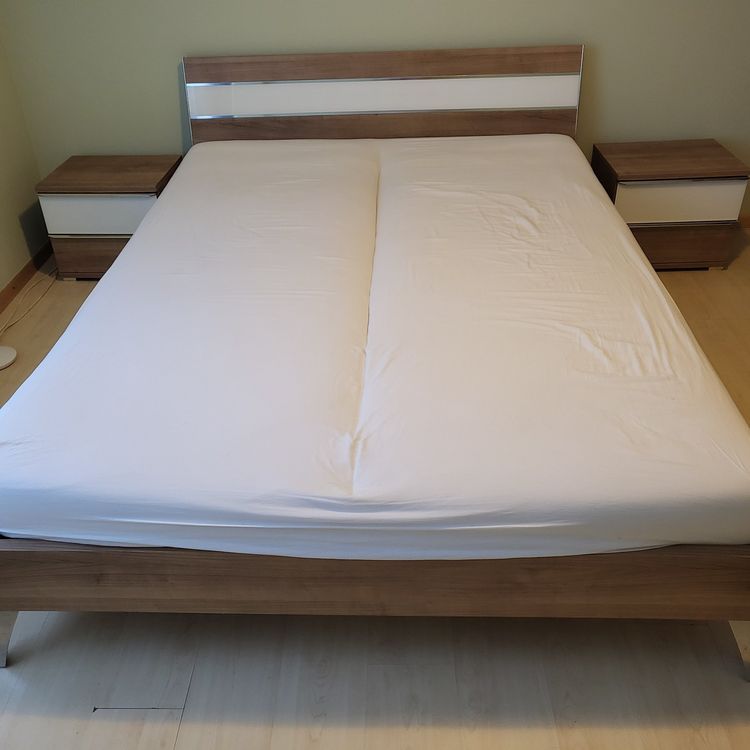 Double bed , with two bed side and 2 single mattress Kaufen auf Ricardo