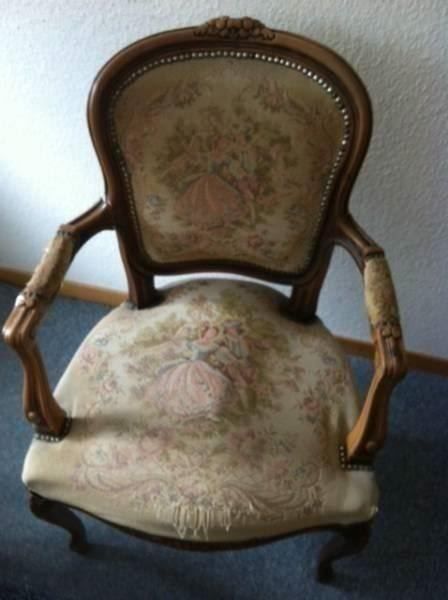 FAUTEUIL ANCIEN REPR 88CM HAUT 55CM LARG Acheter Sur Ricardo