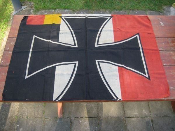 Deutschland Flagge Kreuz