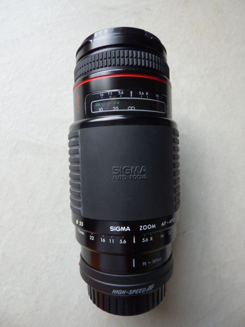 Sigma - APO - Objektiv 75 ~ 300mm (Neu) | Kaufen auf Ricardo