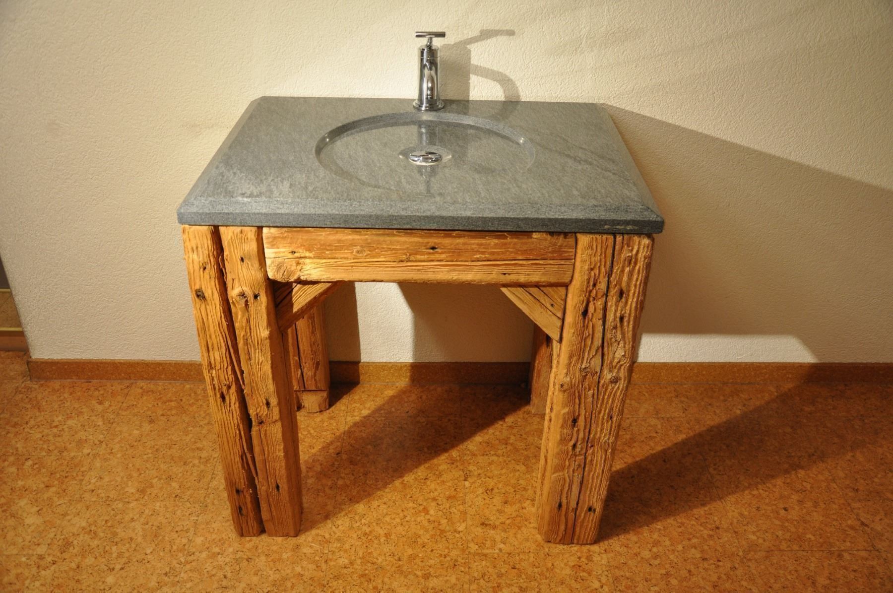 Exclusiver Badezimmer Waschtisch kaufen auf Ricardo