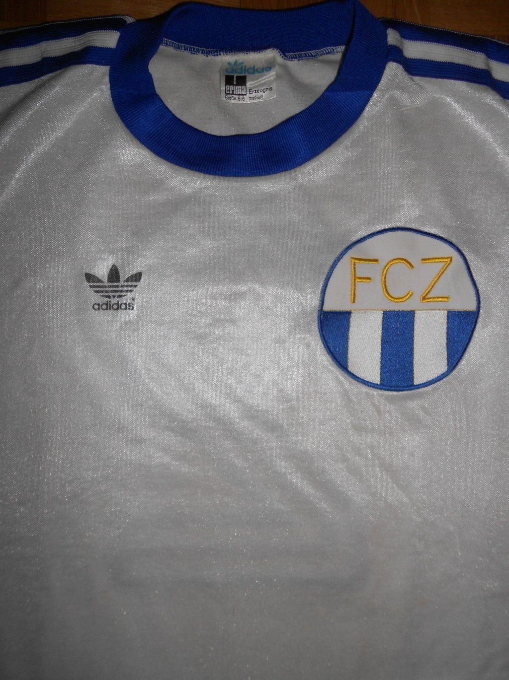 FC ZÜRICH FCZ MATCHWORN TRIKOT #2 70ER kaufen auf Ricardo