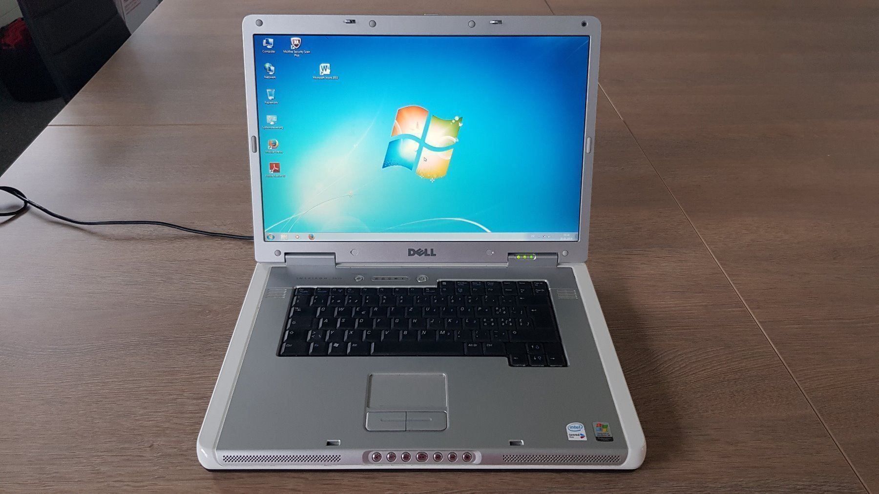 Dell inspiron 9400 как разобрать