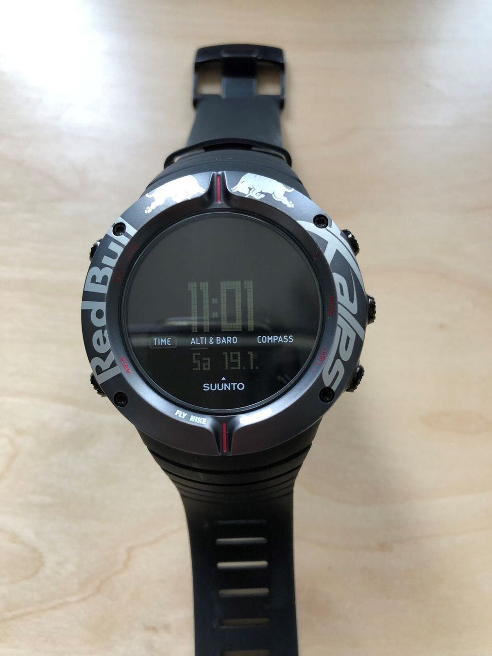 Suunto Core Red Bull X-Alps Limited | Kaufen auf Ricardo