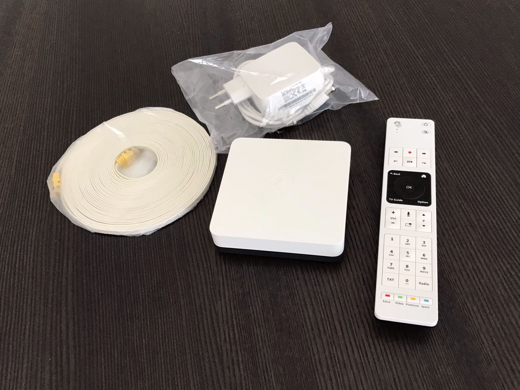 Swisscom TV UHD BOX kaufen auf Ricardo