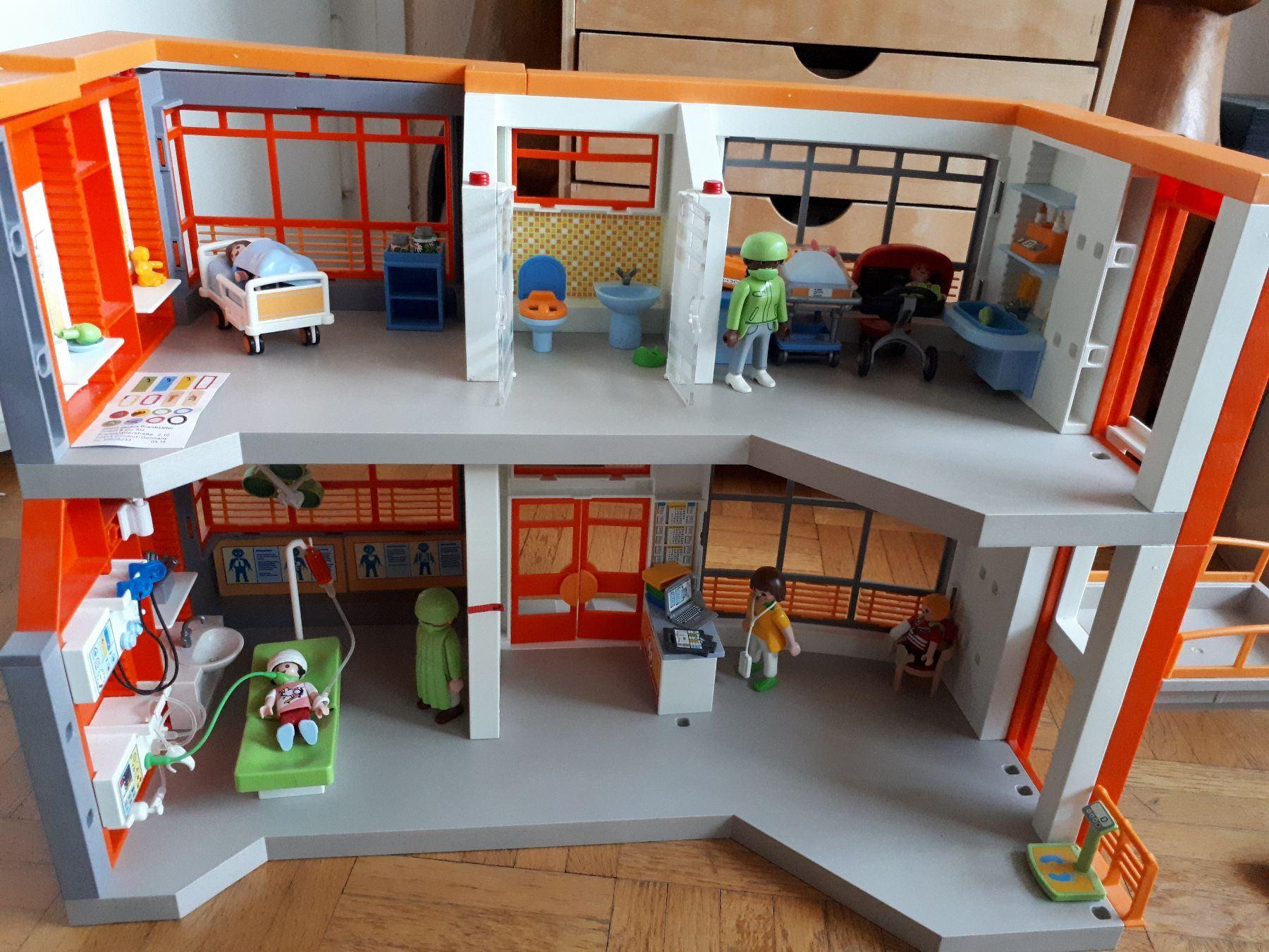 playmobil hopital pediatrique