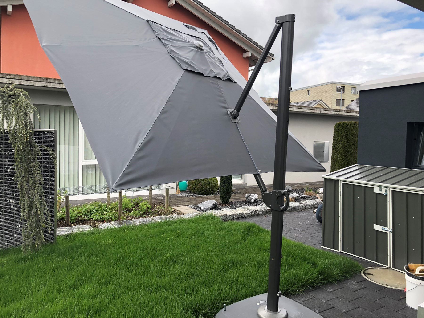 neuer Sonnenschirm 3x3m mit Kurbel | Kaufen auf Ricardo