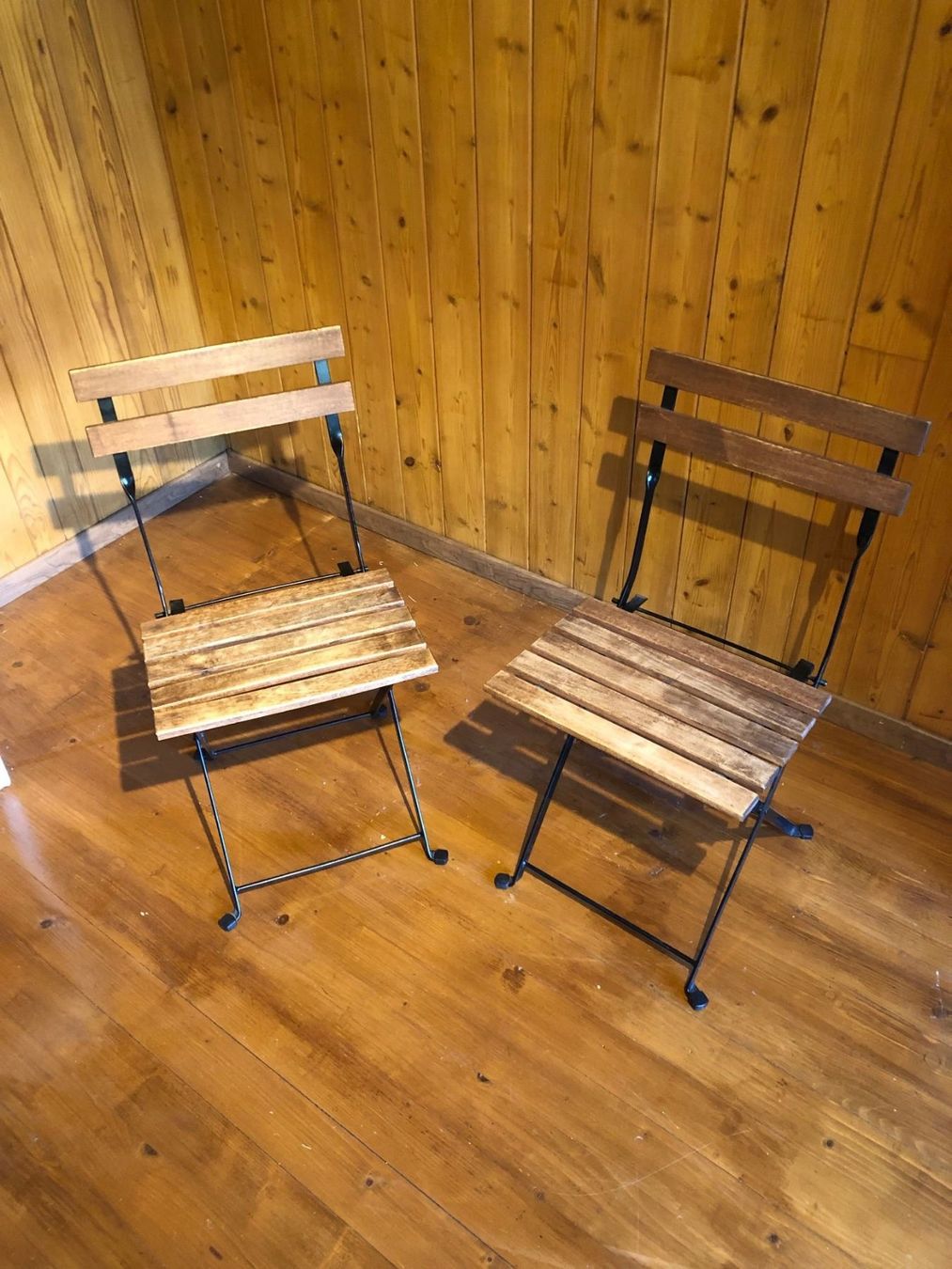 2 Stühle für den Garten kaufen auf Ricardo