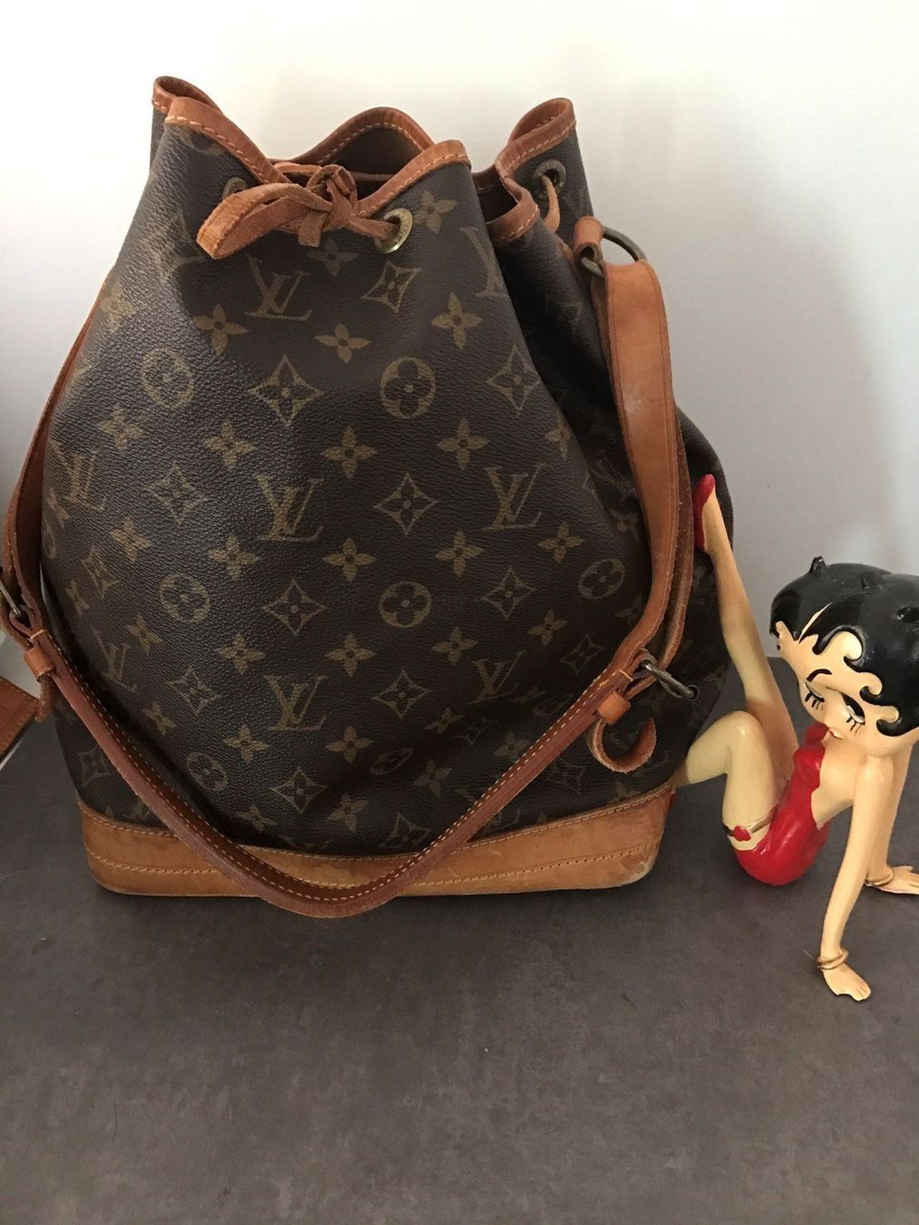 Louis Vuitton LV monogram m57099 noe purse bucket small bags strap shoulder  handbag brown