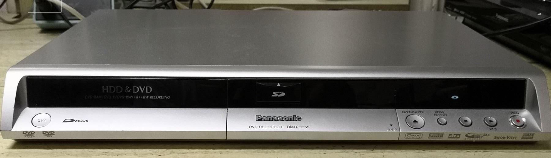PANASONICDVD RECORDER DMREH55 Silber Kaufen auf Ricardo