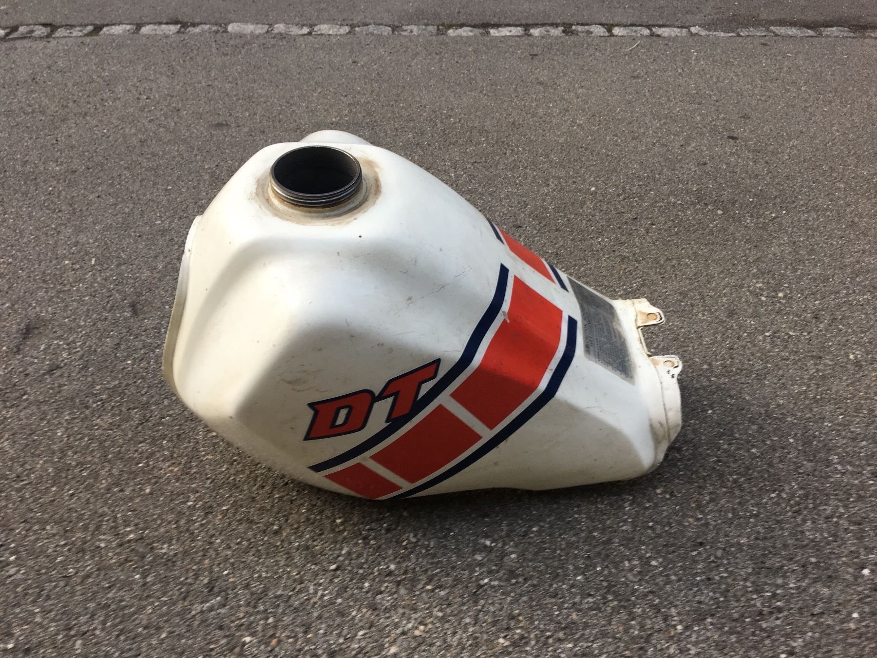 Yamaha dt 125 ccm tank kaufen auf Ricardo