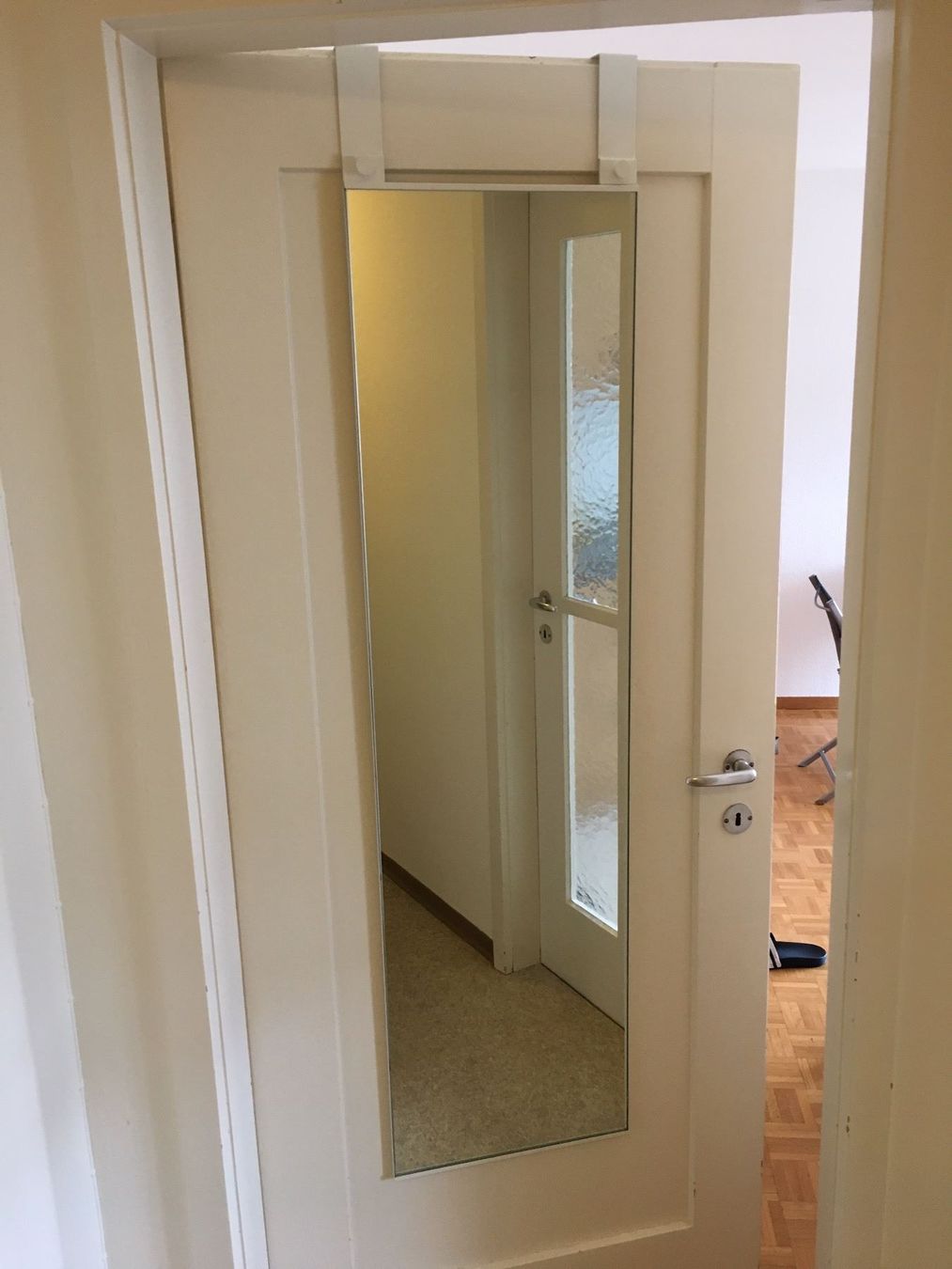 Spiegel Mit Haken Zum Aufhangen Kaufen Auf Ricardo