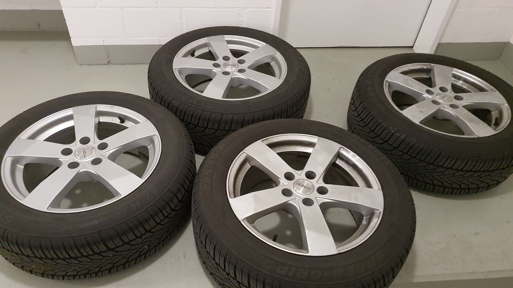 Winterreifen mit Felgen 225 55 17 Kaufen auf Ricardo