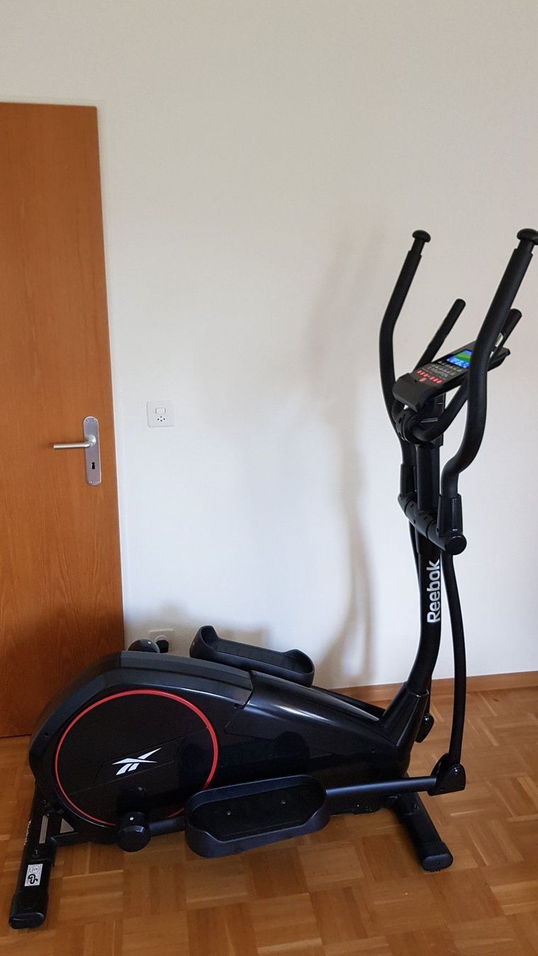 reebok zr9 elliptical